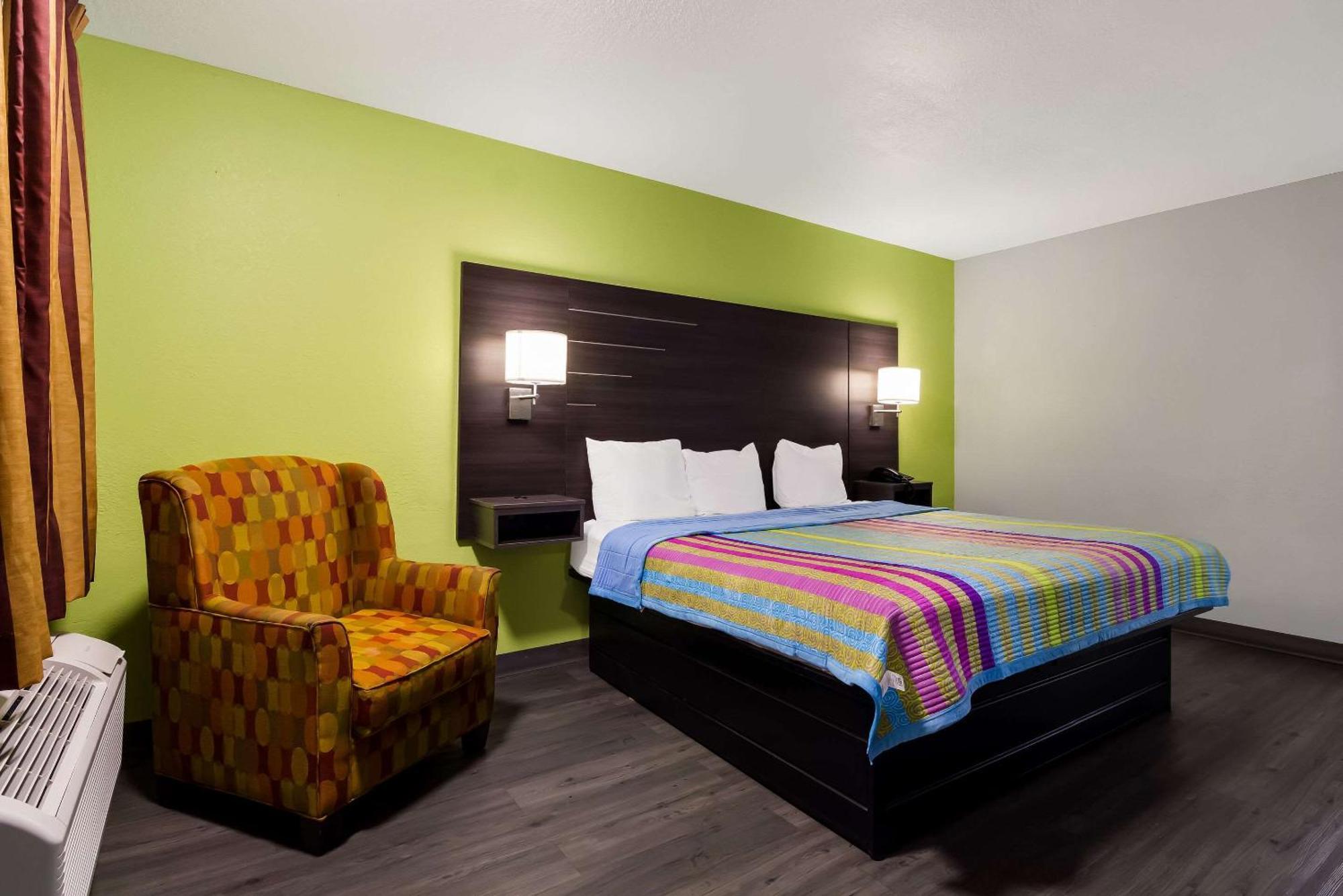 Rodeway Inn Conference Center Beaumont Esterno foto