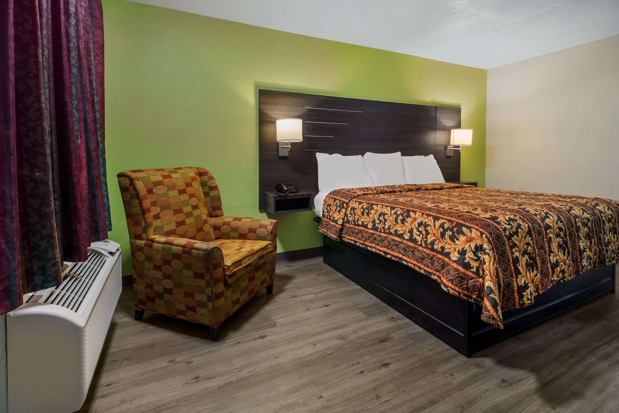 Rodeway Inn Conference Center Beaumont Esterno foto